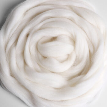 Ashford Corriedale Wool Roving 1kg - White
