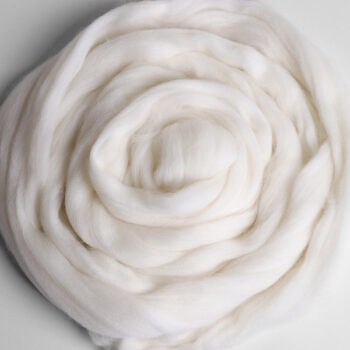 Ashford Merino Roving 22.5 Micron 500g - White