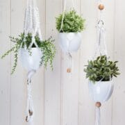 Hoooked Zpagetti Macrame Plant Hanger Kit White