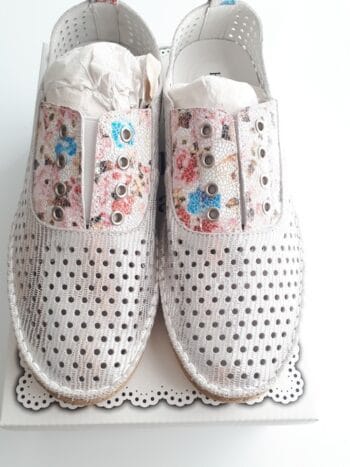 Vera Silver Blossom Leather Shoe