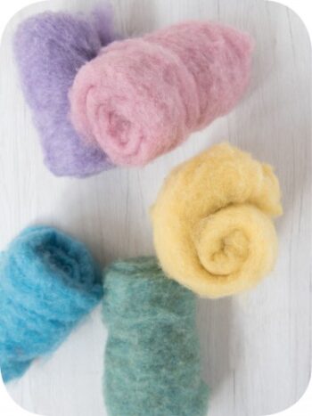 70% Maori Wool 30% Bergschaf wool Carded 100g