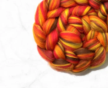 23 Micron Merino Roving 100g - Blaze