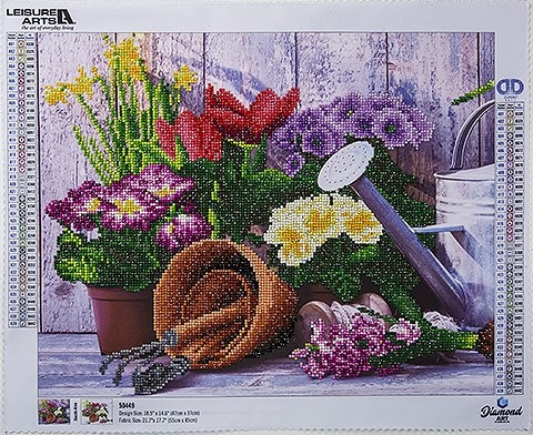 l50449_dotted_dala_gardening_089