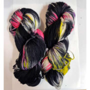 Hand Dyed Merino Wool 8 Ply 100g - Novato