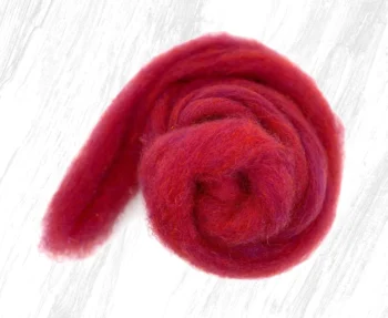 Carded Corriedale Wool Sliver 100g - Sour Cherry