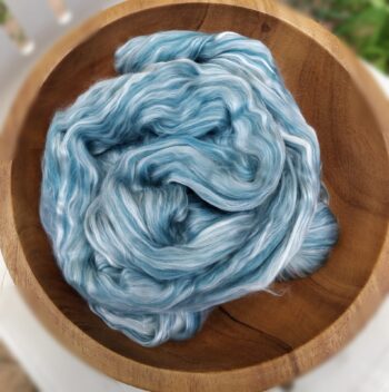 Extra Fine Merino Wool & Mulberry Silk Roving 100g - Sumptuous