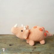HardiCraft Amigurumi Toy Crochet Kit - Dino Triceratops