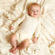 B010-merino-baby-bodysuit-navy-woolerina-2_e3f19efe-14eb-4453-99b2-a7a0118f587a_576x736