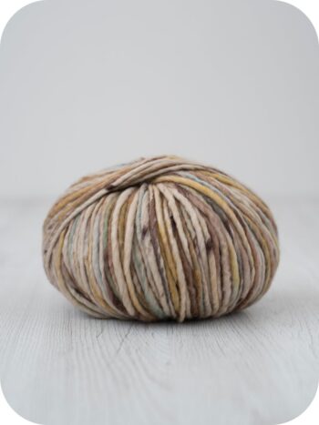 DHG Piuma Yarn Merino Wool 100g - Beehive