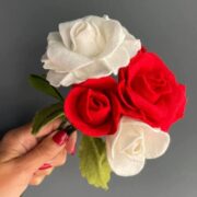Felt Roses Craft Kit