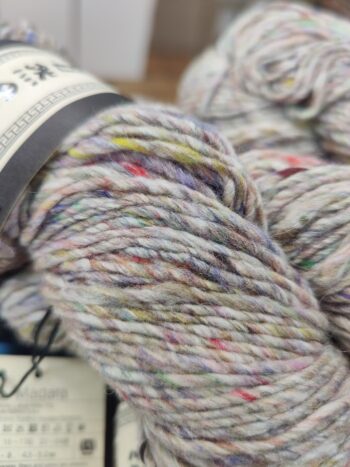 Noro Madara 100g - Sake 01
