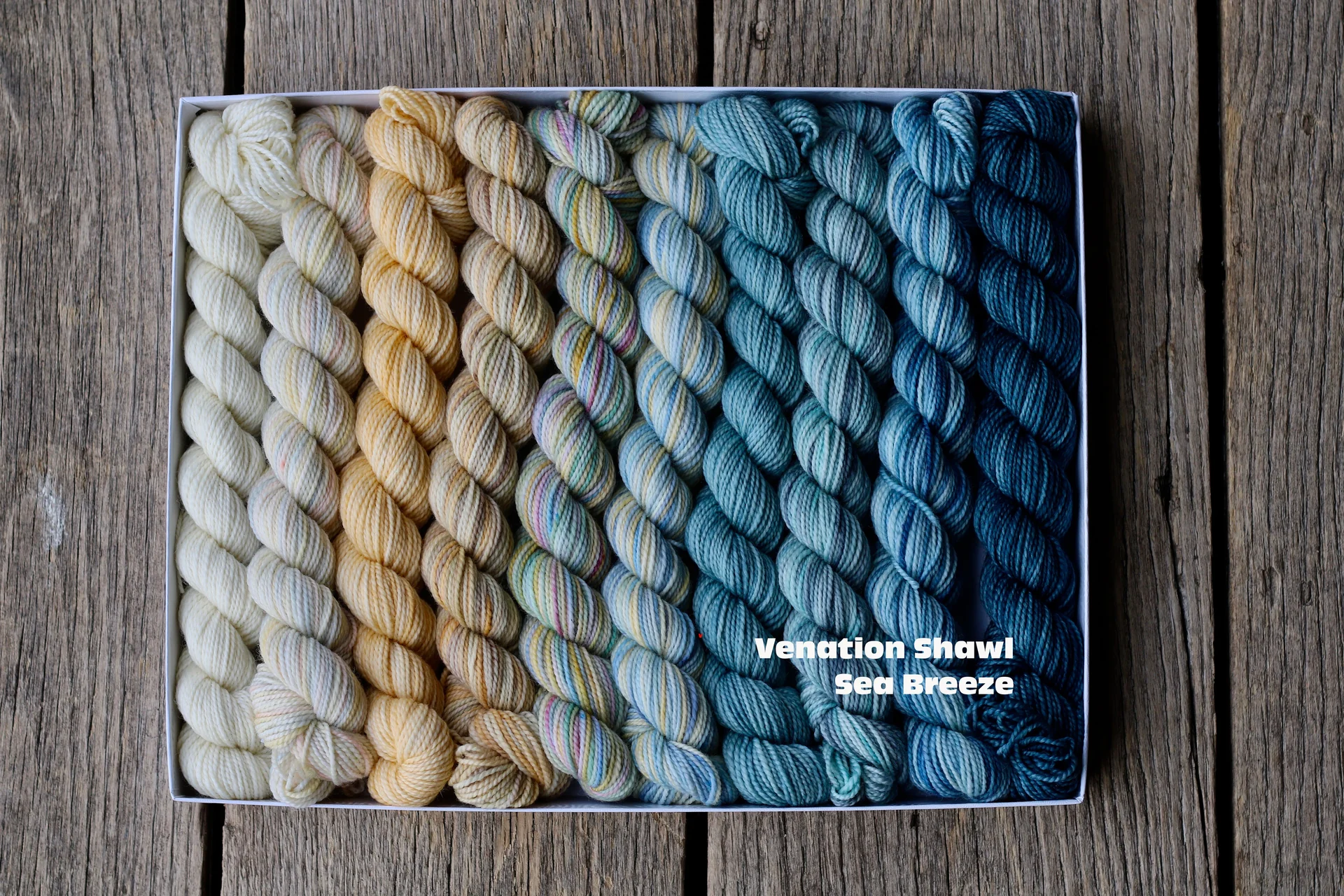 Pencilboxvenationshawl-Seabreeze