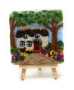 MiniMasterpieces-ThatchedCottageeasel_640x640