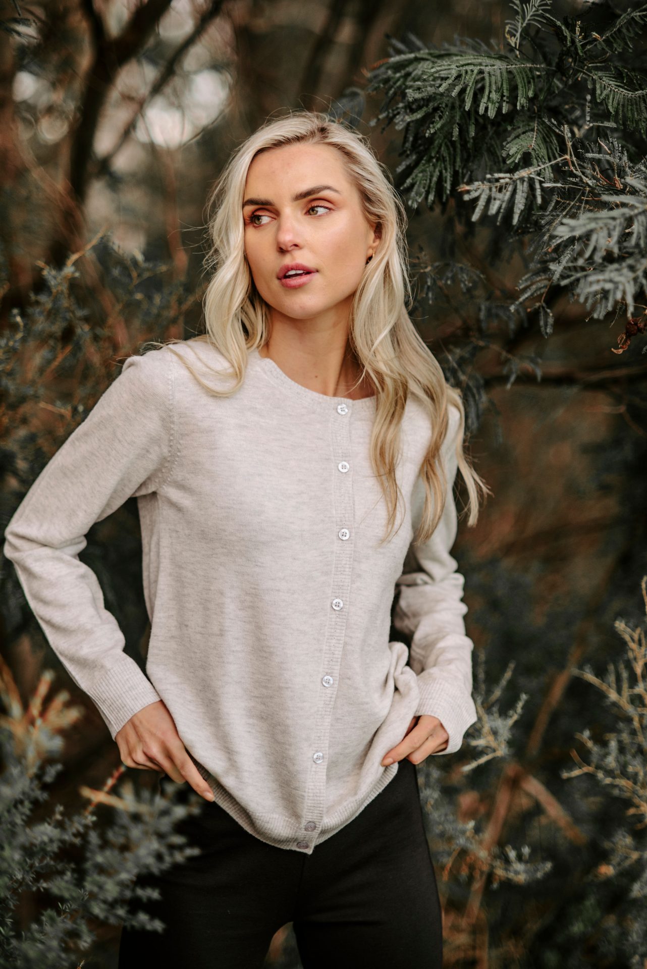 BL4657 - SUSTAINED GREY L (3)