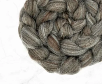 Merino Wool & Bio-Nylon Roving 100g - Rustic Clay