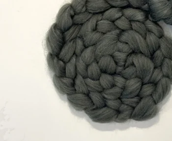 Recycled Wool Roving Speckle 100g - Seaweed Green