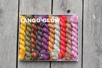 Koigu Pencil Box KPPPM - Tango Glow
