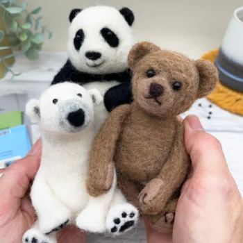 Needle Felting Bumper Kit - Three Bears