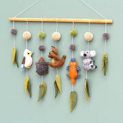 australiana-animals-hanging-5