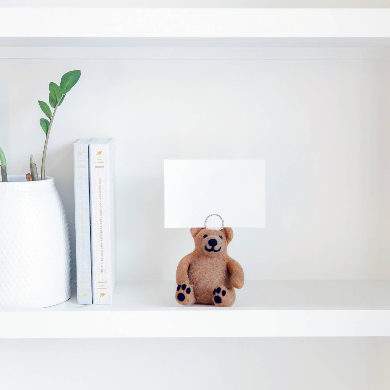 132d1b3000d7bb70aada5a2080a4b97a9130d2b171e56893f4b7e5751793c419