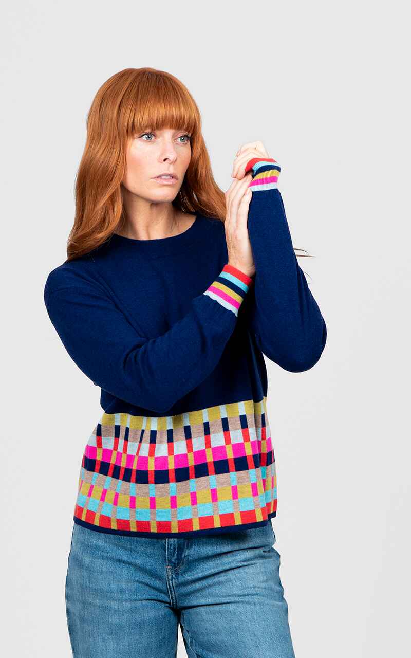 BL6638 Jacquard Check Border Pullover Carbon Blue (1)_LOW-RES