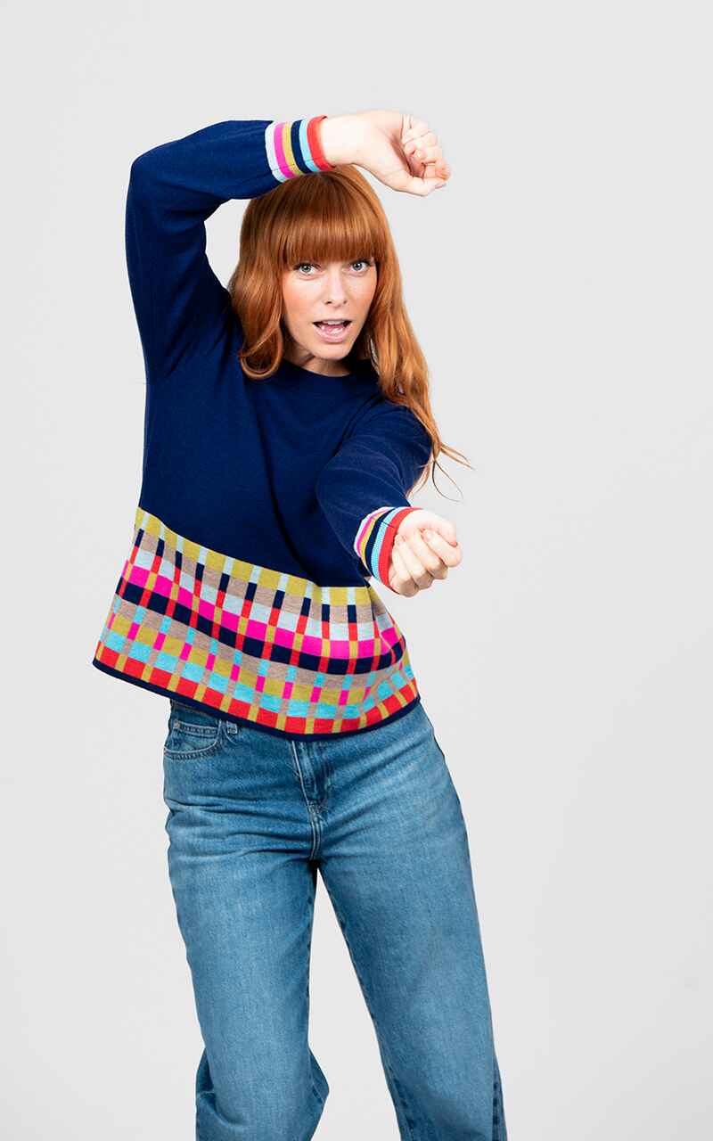 BL6638 Jacquard Check Border Pullover Carbon Blue (2)_LOW-RES