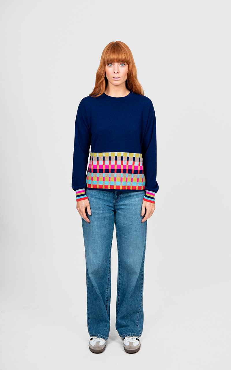 BL6638 Jacquard Check Border Pullover Carbon Blue (3)_LOW-RES