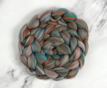 Blue Faced Leicester Wool Roving 100g - Peak District