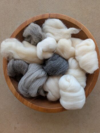Shetland, BFL Naturals Wool Roving Mixed Pack - 100g