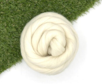 Targhee Wool Roving 100g - Natural White