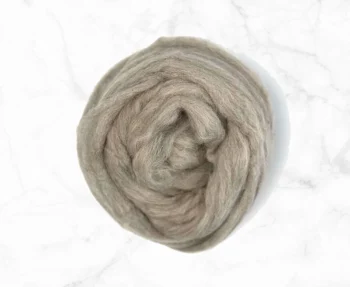 Polwarth Wool Roving 100g - Natural Grey